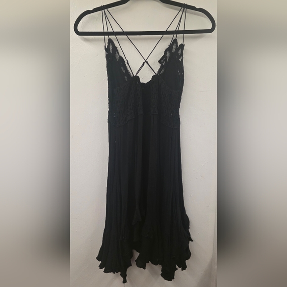 Free People Adella Lace Mini Dress Black Medium Boho Crochet Crisscross Back - Picture 5 of 14